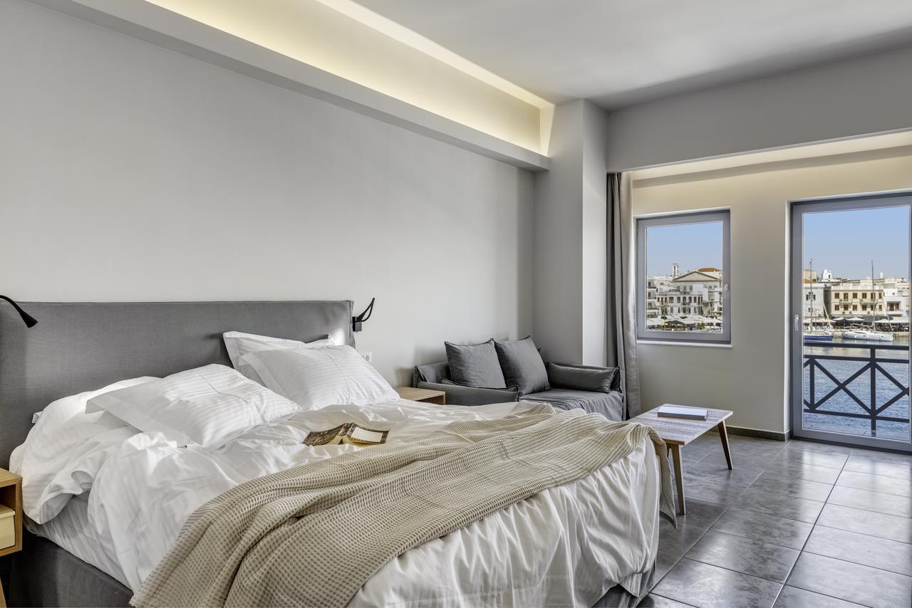 Naves Hotel Ermupoli